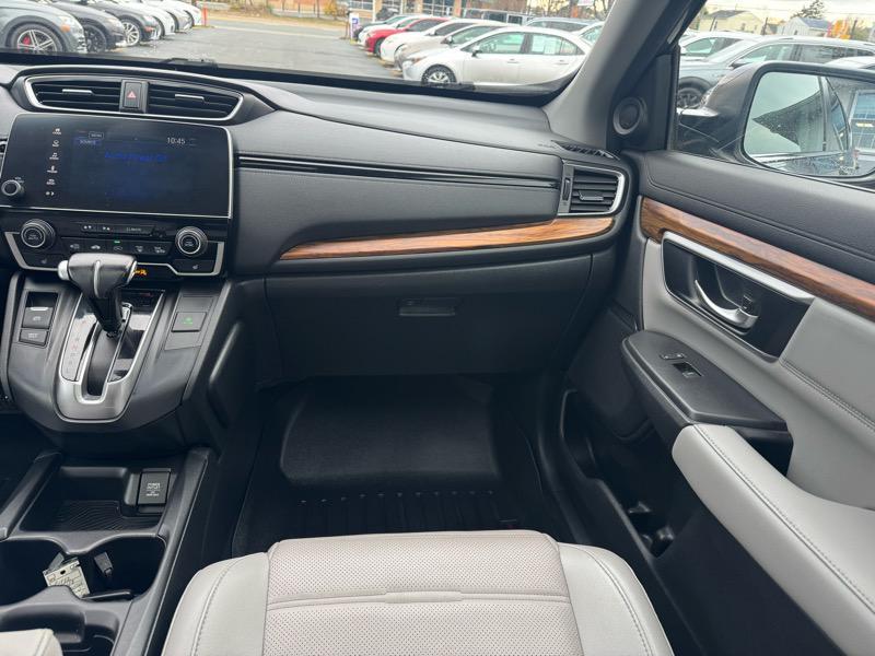 used 2017 Honda CR-V car, priced at $18,495