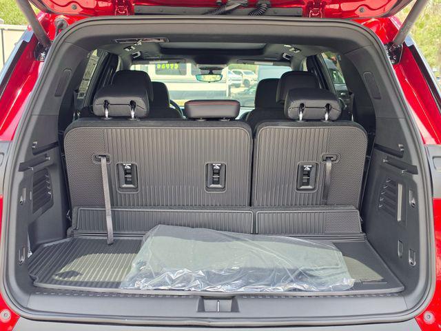 new 2026 Chevrolet Traverse car, priced at $53,406