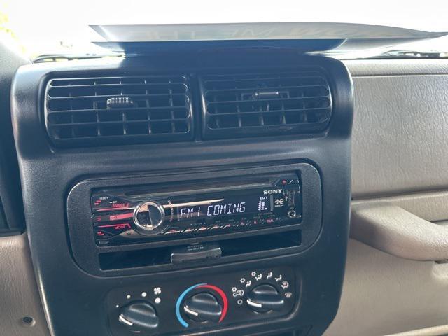 used 2004 Jeep Wrangler car, priced at $11,875