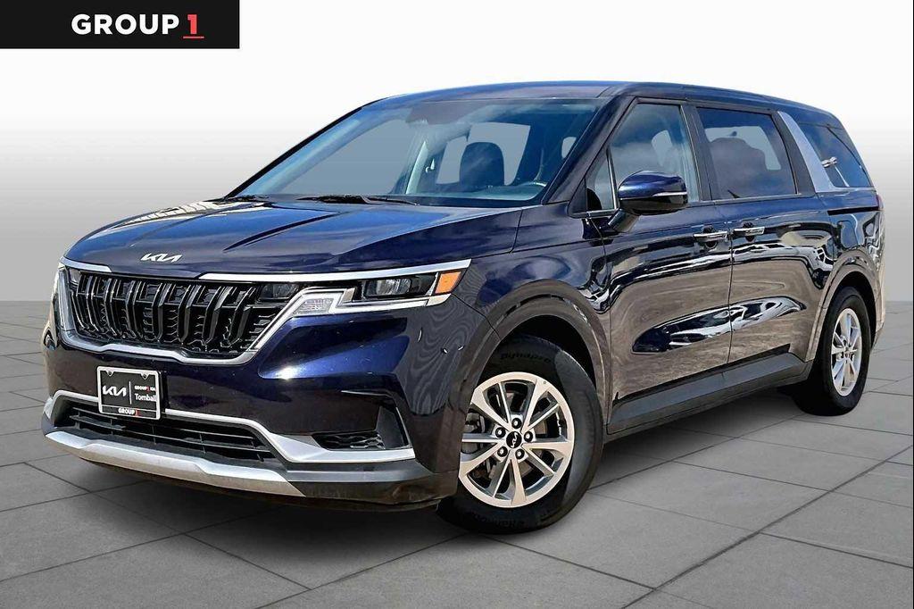 used 2024 Kia Carnival car, priced at $26,900