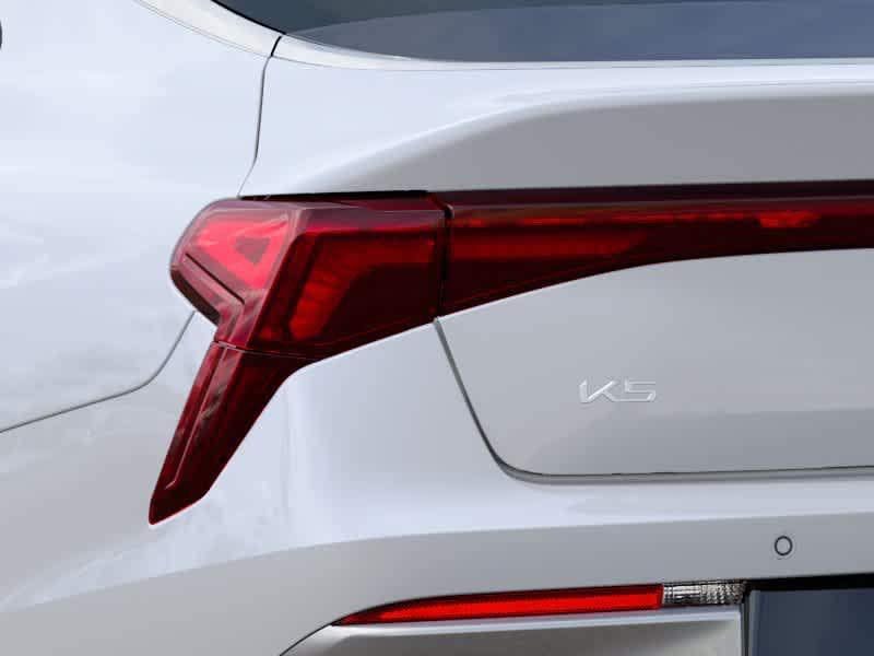 new 2026 Kia K5 car, priced at $30,005