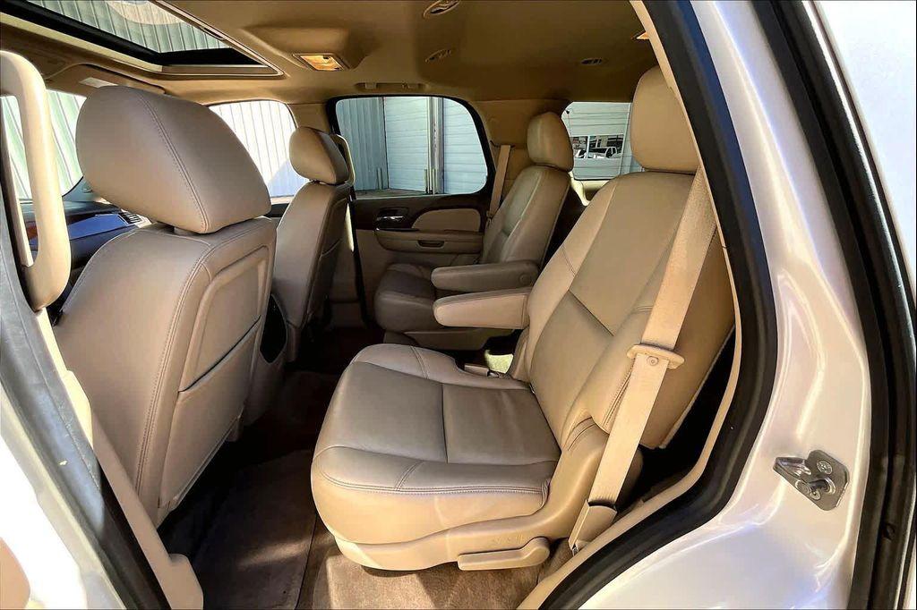 used 2012 GMC Yukon car, priced at $11,900