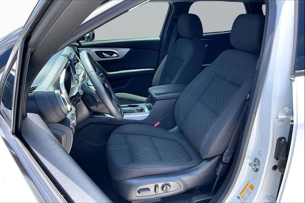 used 2022 Chevrolet Blazer car, priced at $22,125