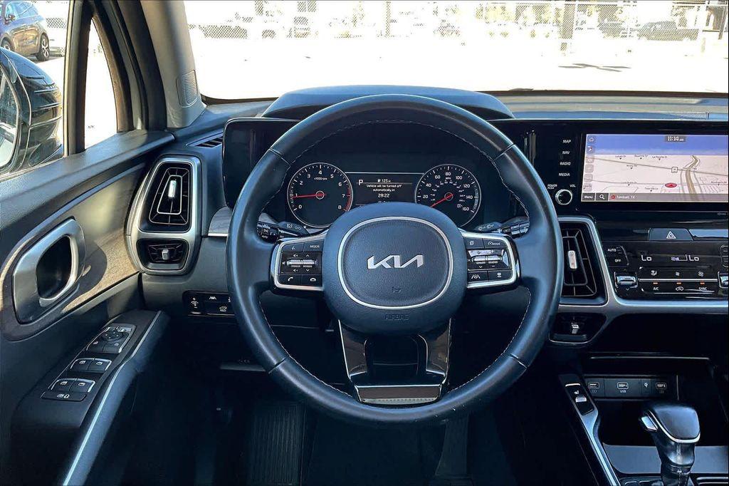 used 2022 Kia Sorento car, priced at $18,600
