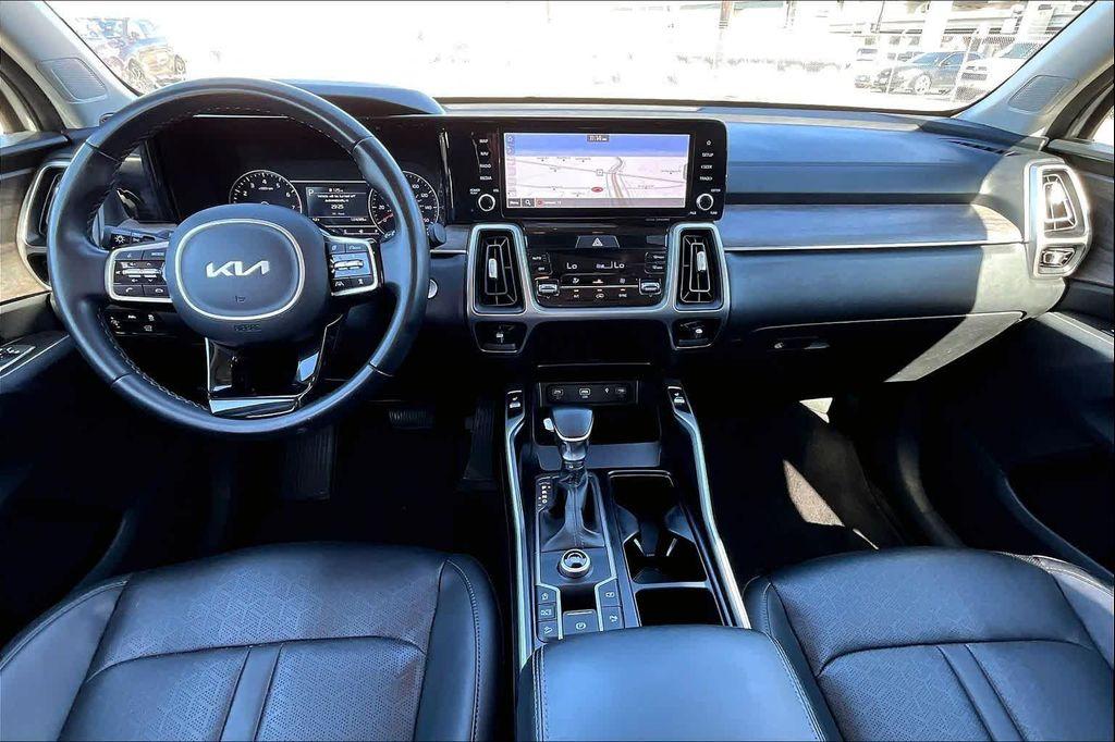 used 2022 Kia Sorento car, priced at $18,600