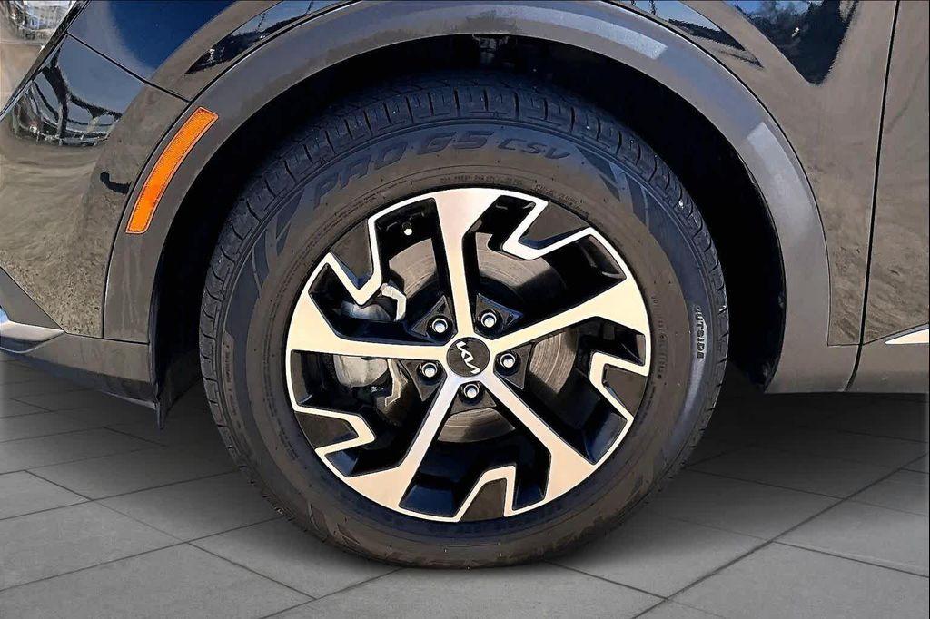 used 2023 Kia Sportage Hybrid car, priced at $23,100