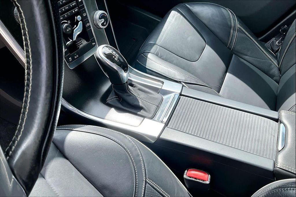 used 2016 Volvo XC60 car, priced at $14,900