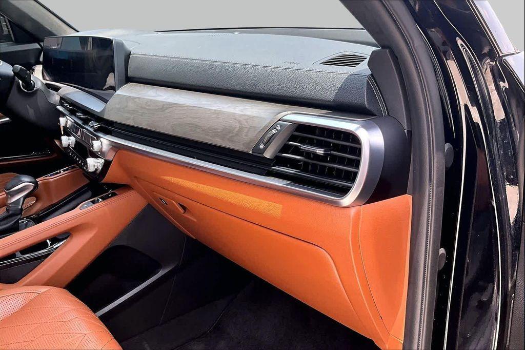 used 2024 Kia Telluride car, priced at $42,325