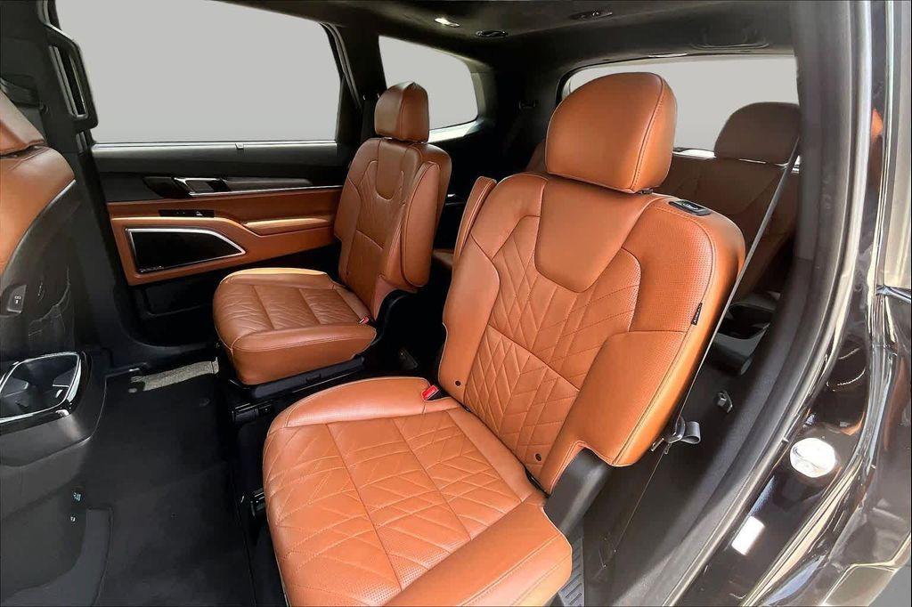 used 2024 Kia Telluride car, priced at $42,325