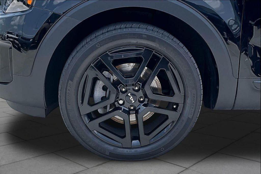 used 2024 Kia Telluride car, priced at $42,325