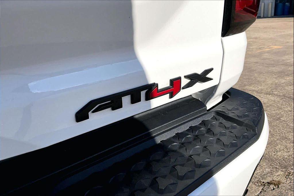 used 2024 GMC Canyon car, priced at $45,200