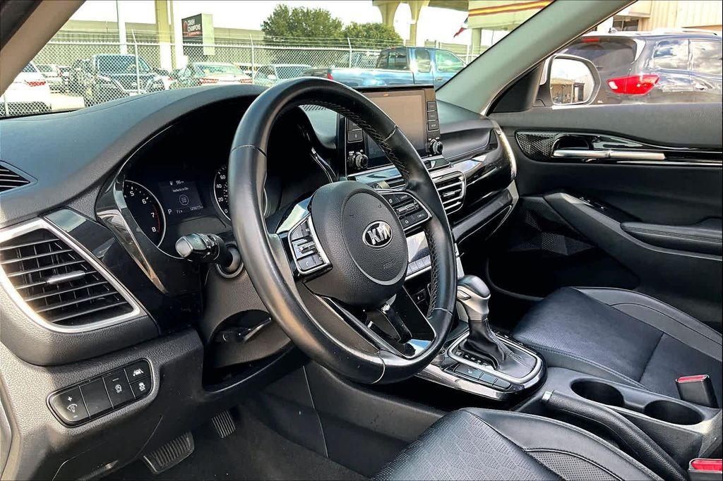 used 2021 Kia Seltos car, priced at $13,100