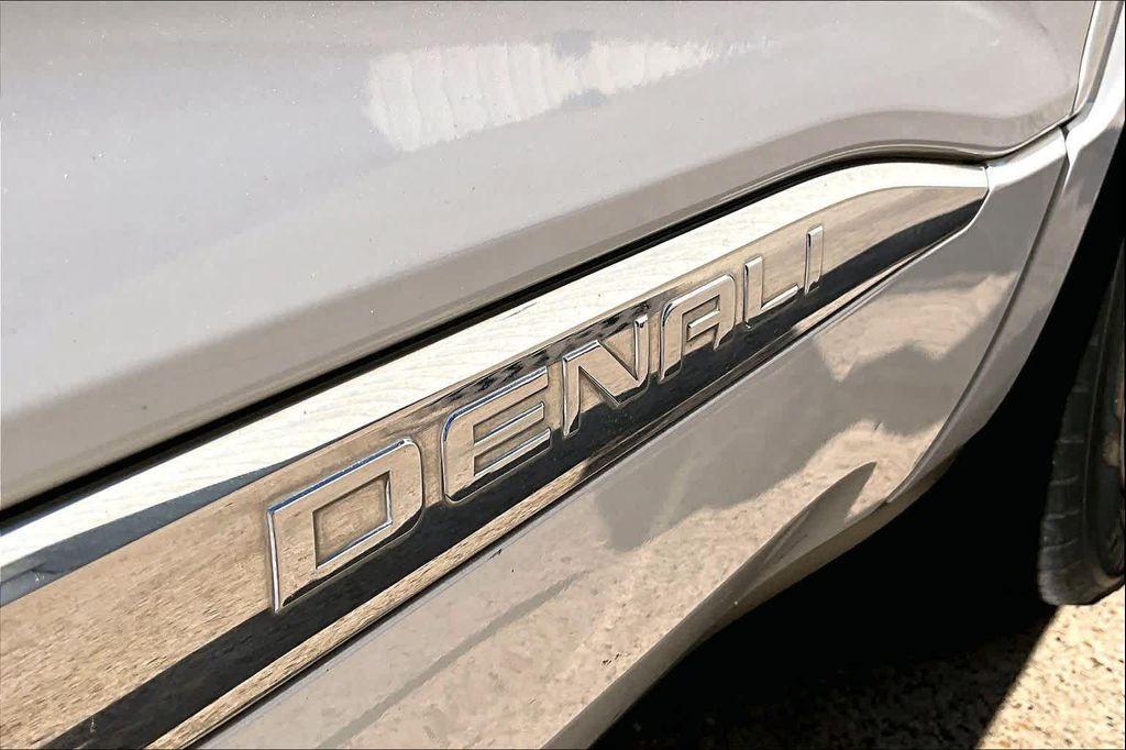 used 2019 GMC Acadia car, priced at $16,400