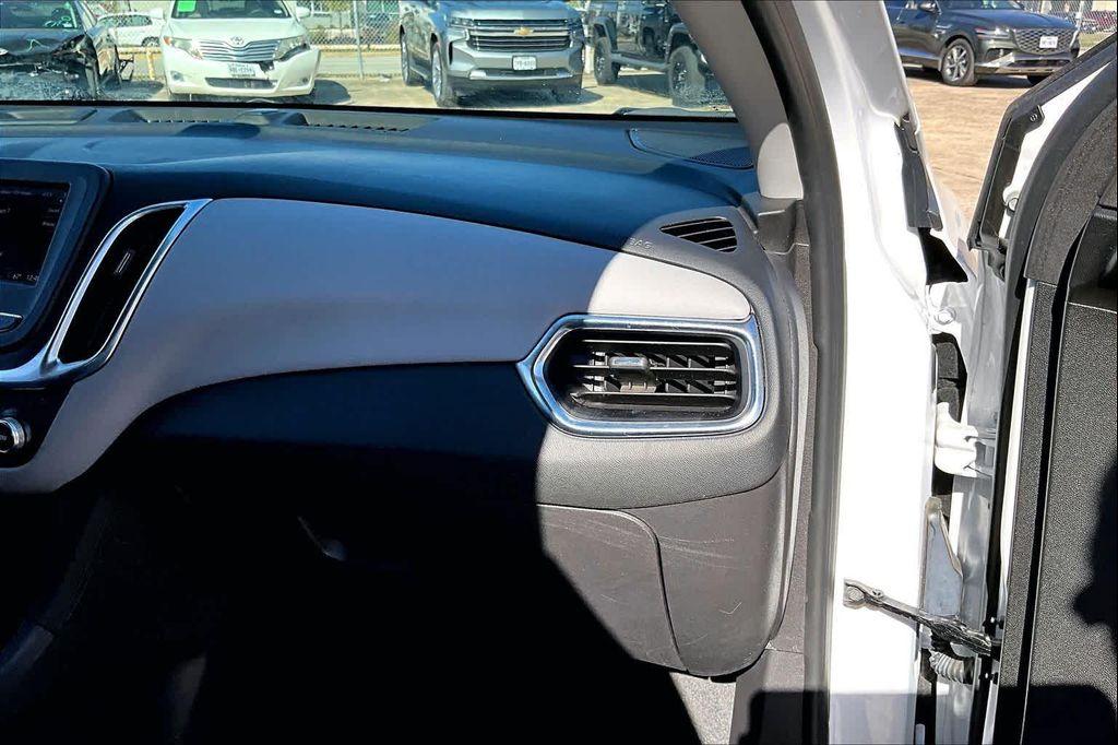 used 2024 Chevrolet Equinox car, priced at $18,976