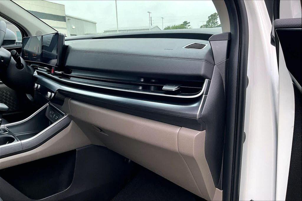 used 2026 Kia Carnival car, priced at $37,525