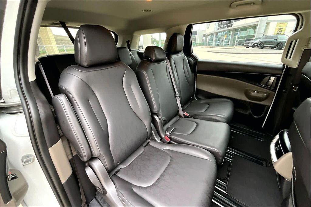 used 2026 Kia Carnival car, priced at $37,525
