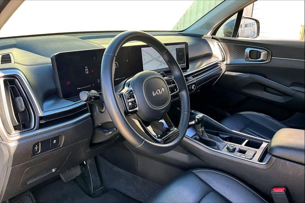 used 2024 Kia Sorento car, priced at $23,200
