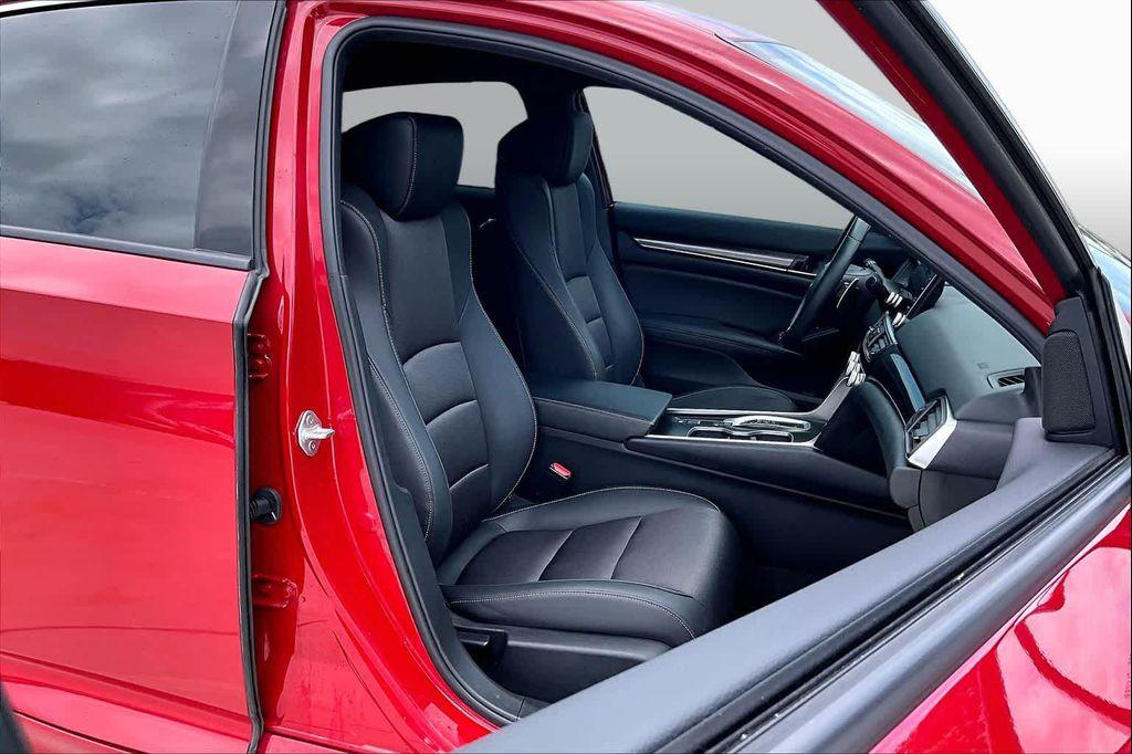 used 2022 Honda Accord Hybrid car, priced at $21,825