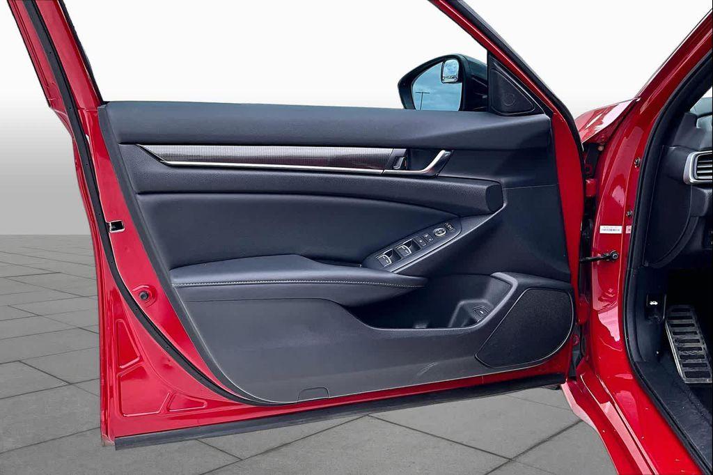 used 2022 Honda Accord Hybrid car, priced at $21,825