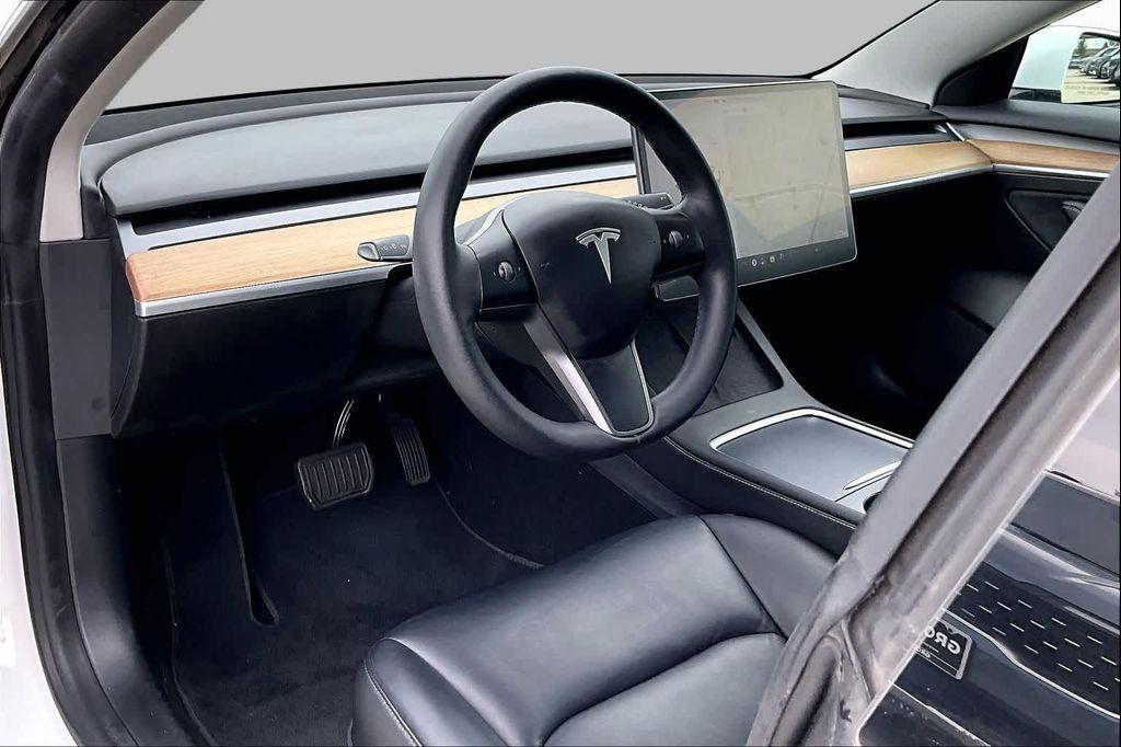 used 2021 Tesla Model 3 car, priced at $21,325