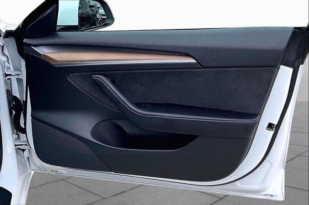 used 2021 Tesla Model 3 car, priced at $21,325