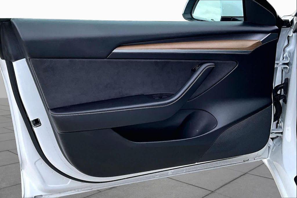 used 2021 Tesla Model 3 car, priced at $21,325