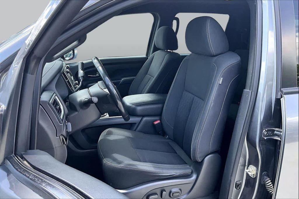 used 2019 Nissan Titan car, priced at $28,525