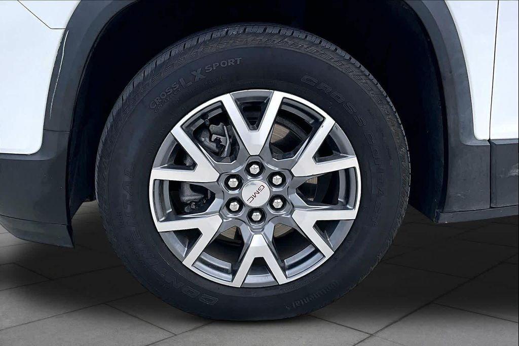 used 2023 GMC Acadia car, priced at $29,825