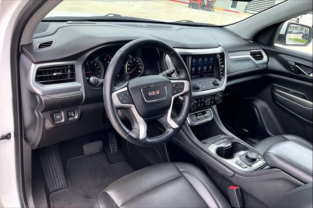 used 2023 GMC Acadia car, priced at $29,825