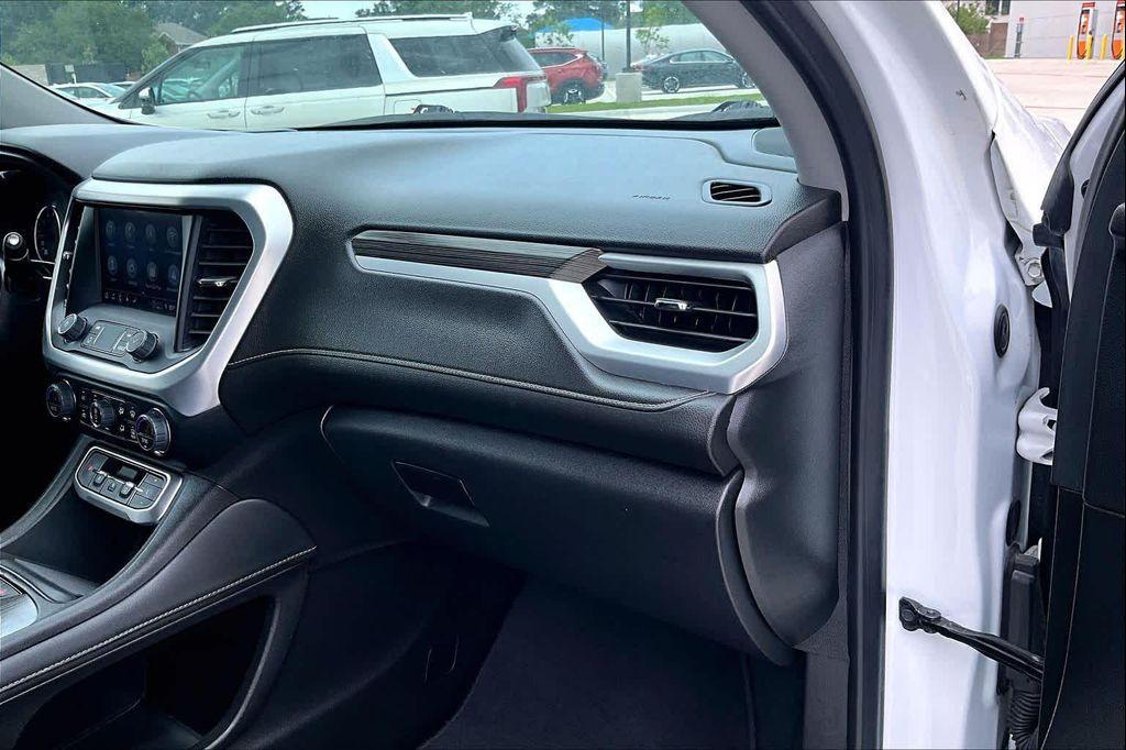 used 2023 GMC Acadia car, priced at $29,825