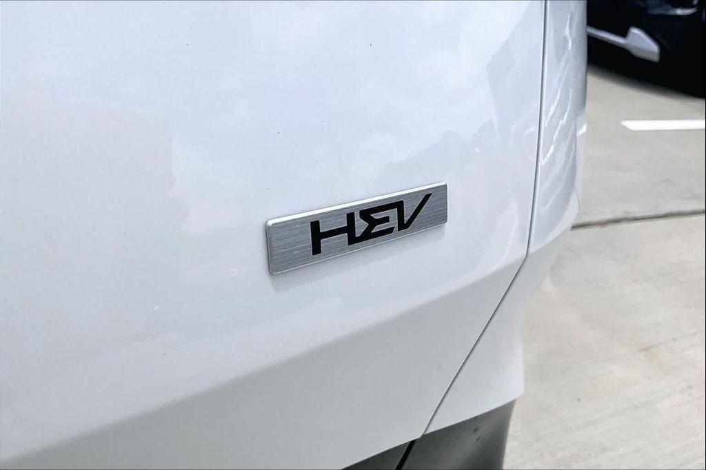 used 2023 Kia Sportage Hybrid car, priced at $30,525