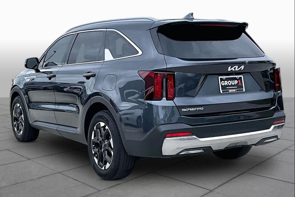 used 2024 Kia Sorento car, priced at $29,025