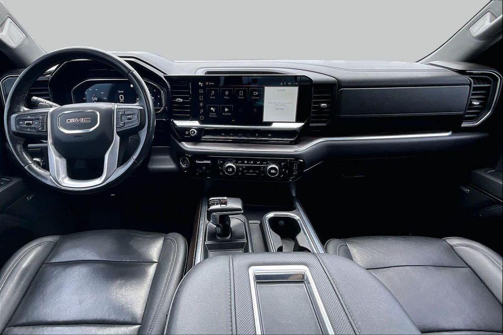 used 2022 GMC Sierra 1500 car, priced at $42,625