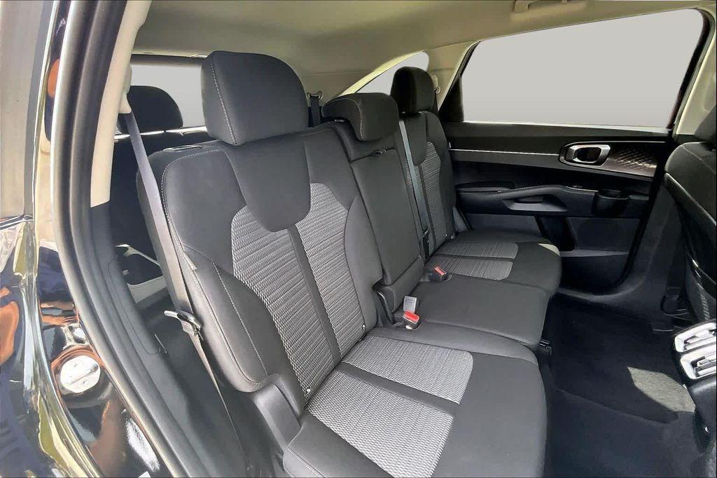 used 2026 Kia Sorento car, priced at $31,125