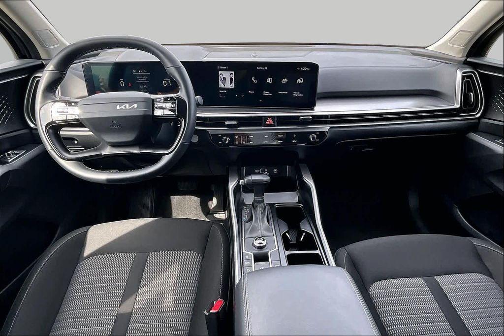 used 2026 Kia Sorento car, priced at $31,125