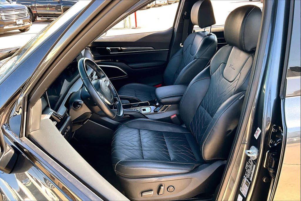 used 2024 Kia Telluride car, priced at $38,825