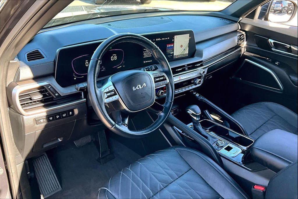 used 2024 Kia Telluride car, priced at $38,825