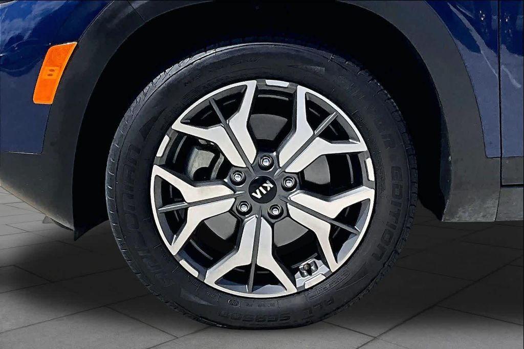 used 2021 Kia Seltos car, priced at $15,425