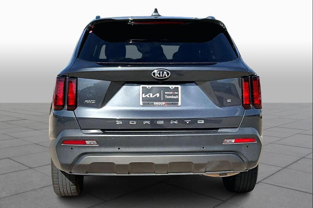 used 2021 Kia Sorento car, priced at $14,600