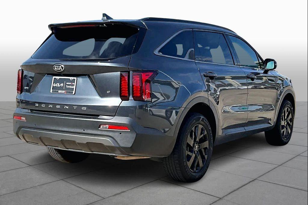 used 2021 Kia Sorento car, priced at $14,600