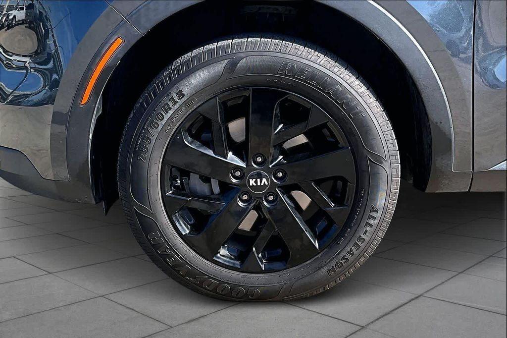used 2021 Kia Sorento car, priced at $14,600