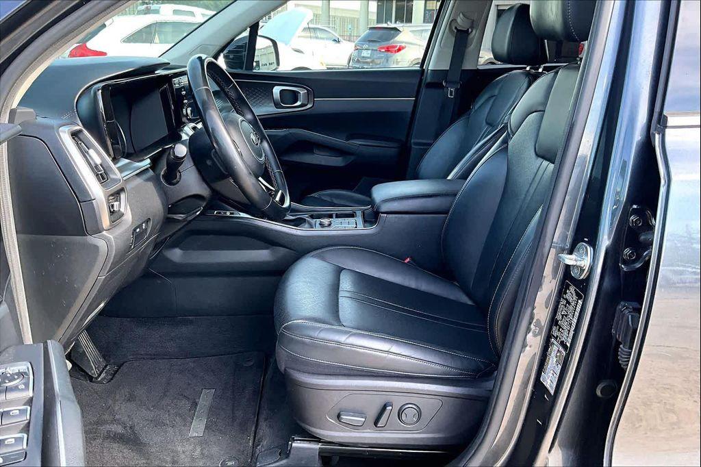 used 2021 Kia Sorento car, priced at $14,600