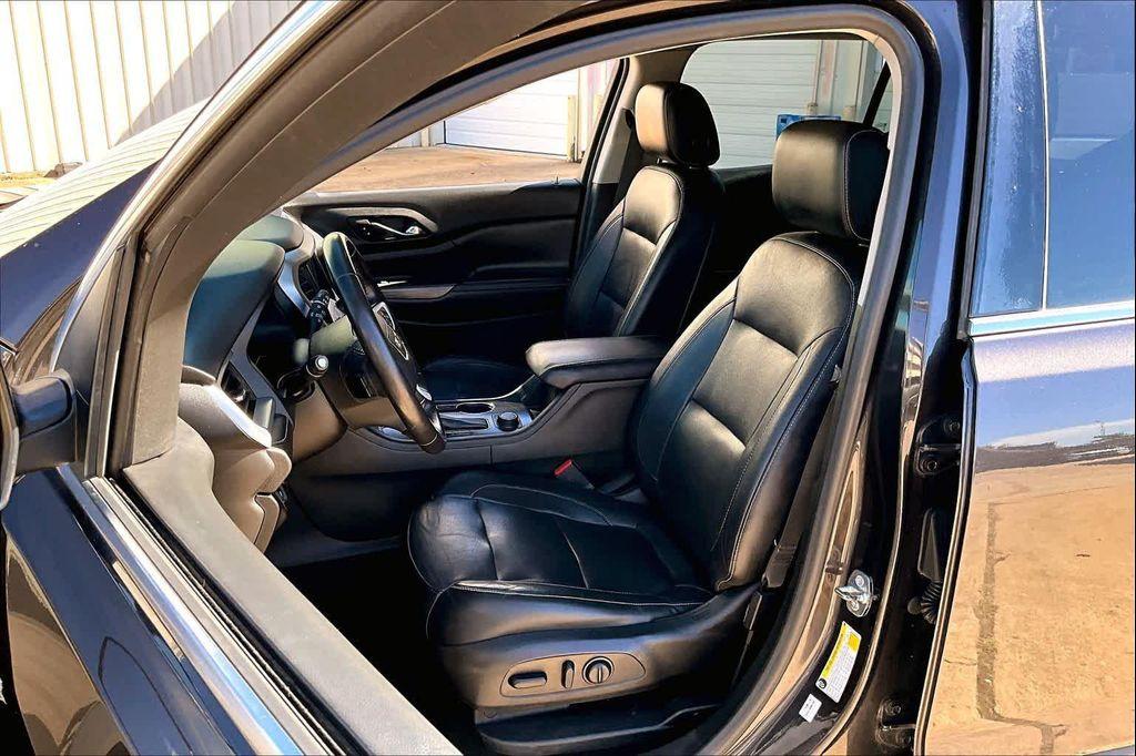 used 2018 GMC Acadia car, priced at $12,987