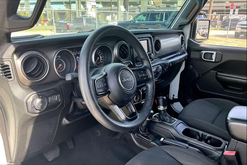 used 2018 Jeep Wrangler Unlimited car, priced at $18,551