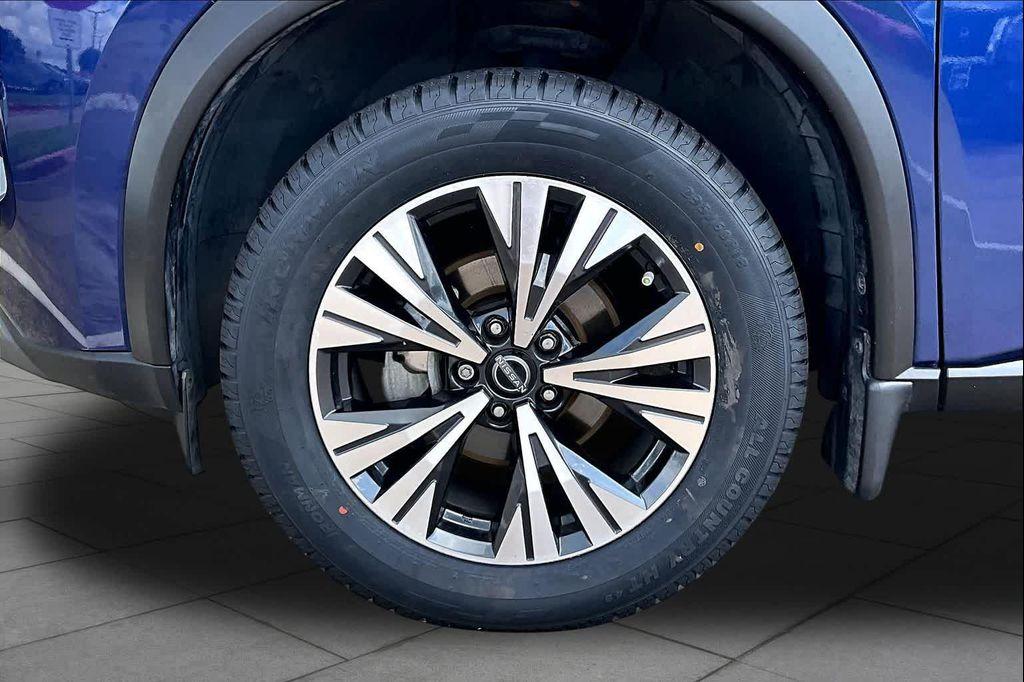used 2023 Nissan Rogue car, priced at $19,125