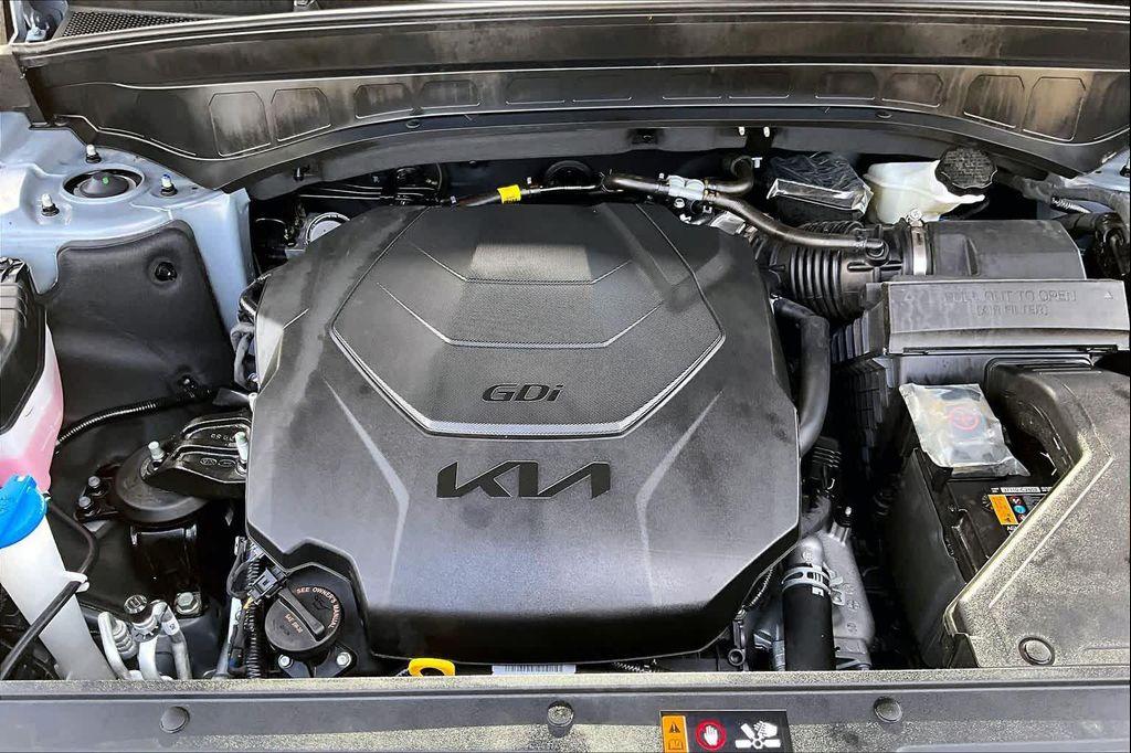 used 2025 Kia Telluride car, priced at $37,200
