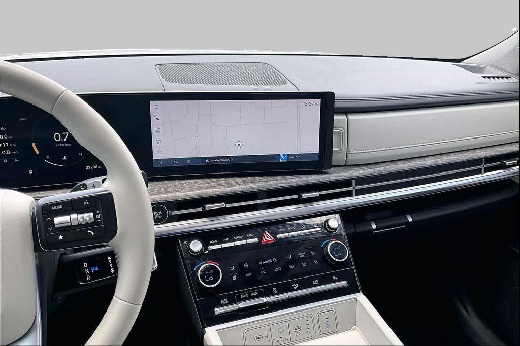 used 2024 Hyundai Santa Fe car, priced at $34,977