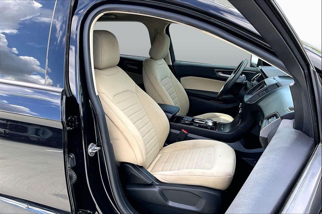 used 2020 Ford Edge car, priced at $13,825