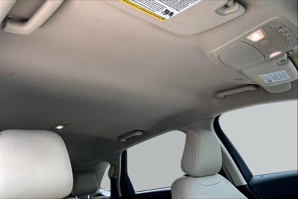 used 2020 Ford Edge car, priced at $13,825
