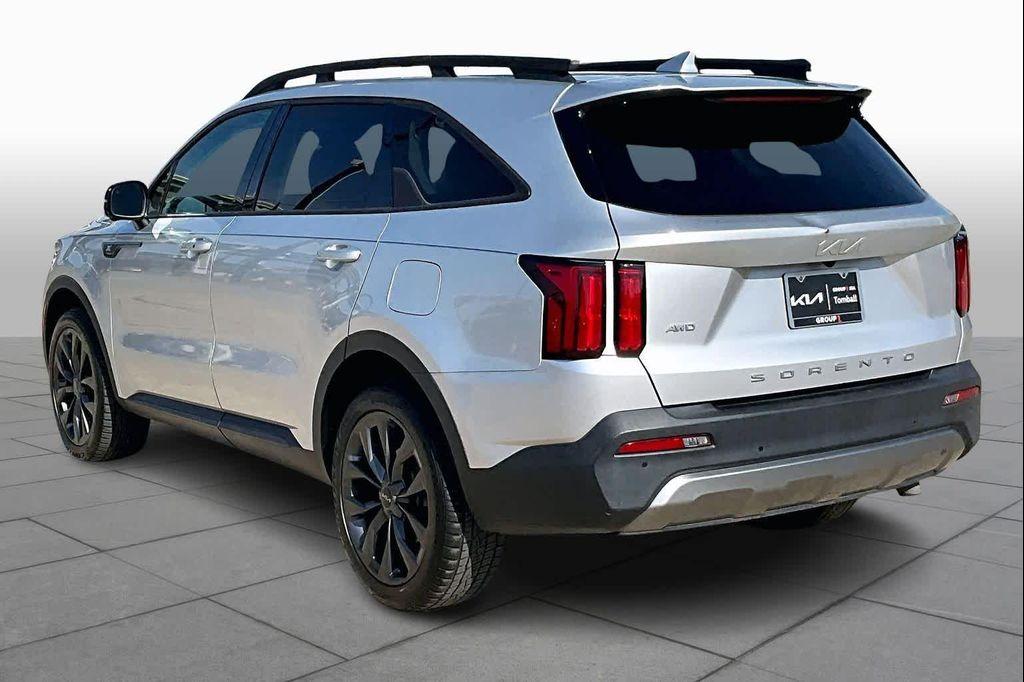 used 2022 Kia Sorento car, priced at $25,400